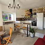 T2 Typique Au Coeur Du Village Et Vue Sur Le Golfe * Olmeto (Corsica)