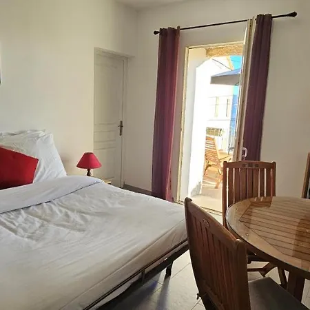 T2 Typique Au Coeur Du Village Et Vue Sur Le Golfe Apartman