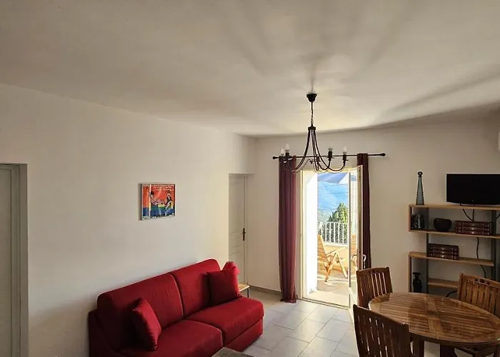 T2 Typique Au Coeur Du Village Et Vue Sur Le Golfe *