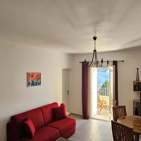 T2 Typique Au Coeur Du Village Et Vue Sur Le Golfe *