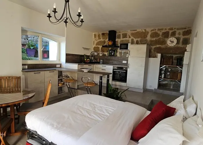 T2 Typique Au Coeur Du Village Et Vue Sur Le Golfe Appartement *